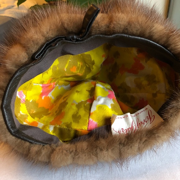 Vintage Genuine Beaver Fur Hat - Jerry Yates - Made in Canada - Picture 9 of 10